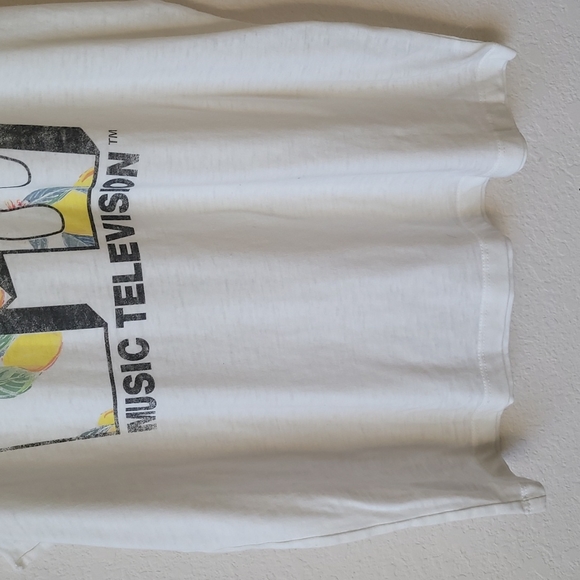 MTV Muscle Tank - Picture 2 of 5